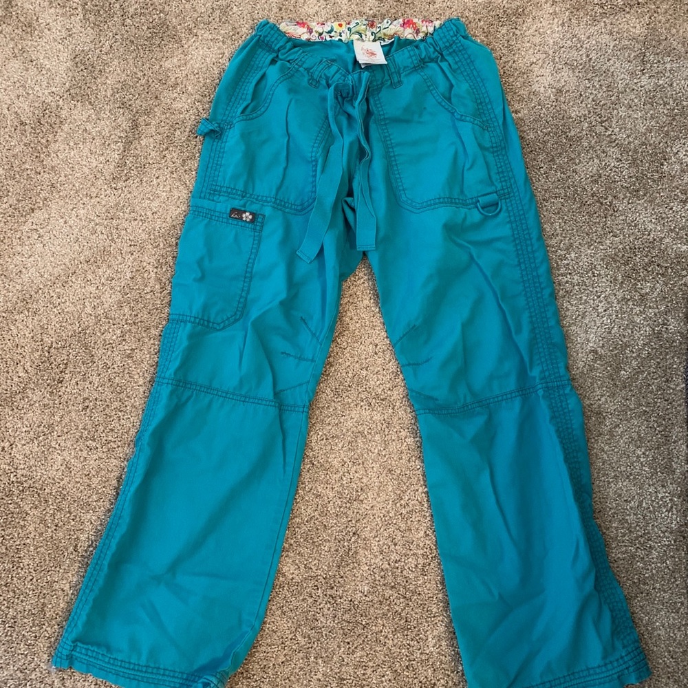 6 Koi Scub Pants size XS Petite